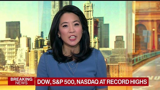 U.S. stocks hit record highs after traders interpret FOMC minutes as slightly dovish https://bloom.bg/2hC8gFc | Bloomberg Markets
