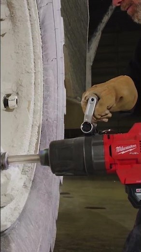 Up to 2,000 ft-lbs of Nut-Busting Torque. M18 FUEL™ 1" D-Handle Ext. Anvil High Torque Impact Wrench