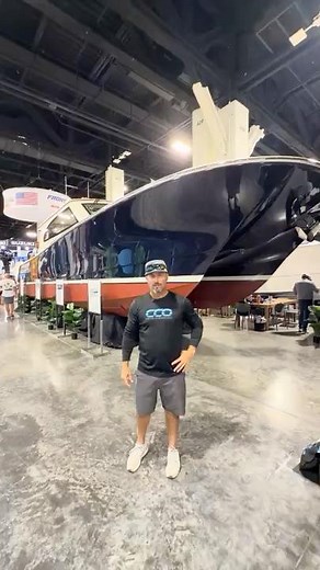 What do you think of the exterior of the Front Runner 43' HTX?