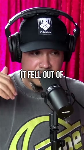 Las Vegas Alien Sighting: Crash Landing, Backyard Encounter! #shorts