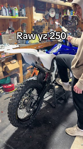 Unleashing the Yamaha YZ250: A Raw Experience