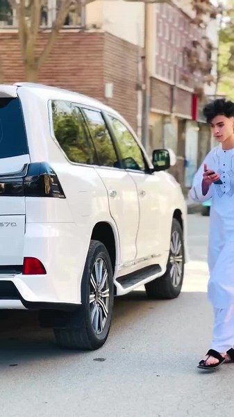 لحظات خنده‌دار افغان‌ها در تیک‌تاک