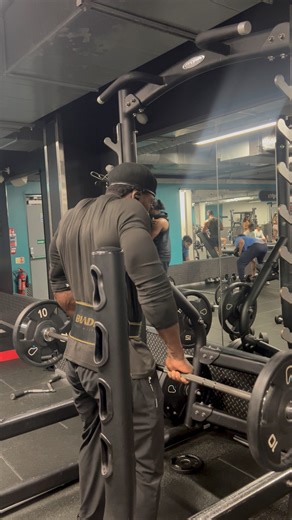 55K views · 937 reactions | Bigger Shoulder Workout #shoulderworkout #fitnesstips #bodybuildingtips #shoulder #motivation #consistency #progressive #natural #fypシ゚viralシfypシ゚ | Austin Chukwuebuka page | Facebook