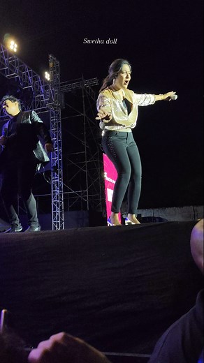 2.5M views · 156K reactions | Suriyan fm... rhythm Swetha mohan live in concert﫰 @_shwetamohan_ chechi... 冀﫰刺 | Influencer Rj Maya | Facebook