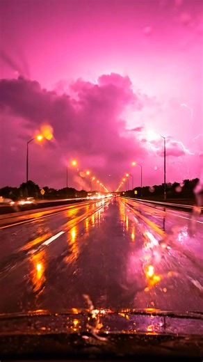 A mysterious pink sky last night in Birmingham during Storm Goretti was spotted and people are comparing it to something "out of Stranger Things". As rain, fog, and low clouds filled the air, powerful city lights reflected off the moisture overhead—washing the night sky in an eerie neon glow. The result felt straight out of Stranger Things: familiar streets, suddenly unfamiliar, bathed in a color nature rarely shows so boldly. A fleeting mix of weather, light, and timing that turned an ordinary 