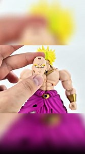 The simple trick to swapping action figure heads without damage