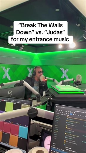 @Fozzy “Judas” or “Break The Walls Down”? 🎙️ #wrestlingentrance #chrisjericho #wrestlingnostalgia #wrestlingthrowback #wrestlingcommunity