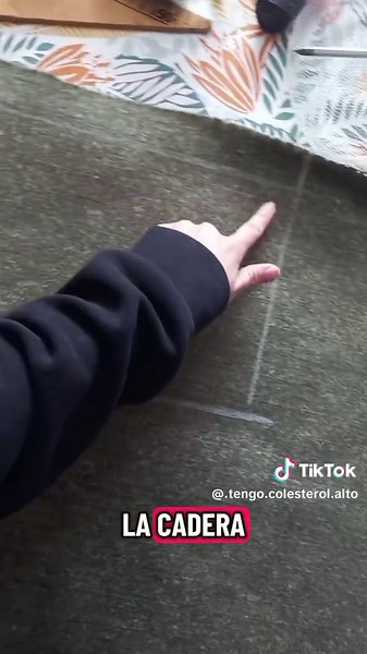 Cómo hacer una mini falda de pelaje para Halloween