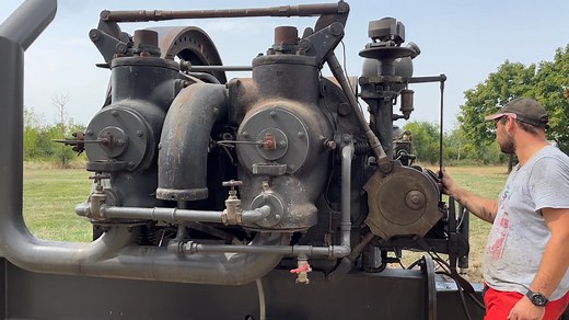 OMG 😧 Giant engine startup 💪😱 #video | Muskan sharma