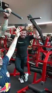 A importância da técnica na puxada alta e os riscos de erro #fitness #academia