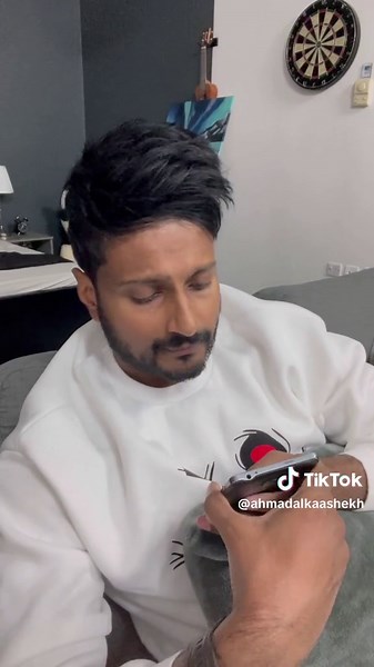 Transfer Money Internationally with e&money | Etisalat UAE