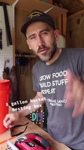 DIY Chicken Nesting Box from 5 Gallon Bucket