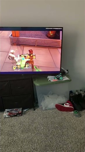 LLLARRY +vr is live! And playing Fortnite You can join me :