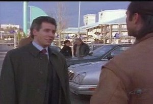 The Outer Limits S07E09 Alien Shop