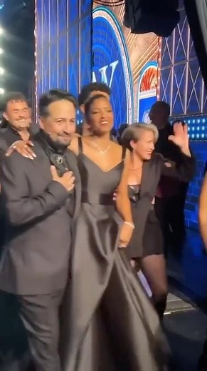 It doesn’t get more star-studded than the #TonyAwards Hamilton reunion 🙂‍↔️