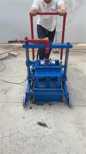 11K views · 52 reactions | 4 inch concrete hollow block moulding machine movable cement block laying machine cheap price Africa | 高猛 | Facebook