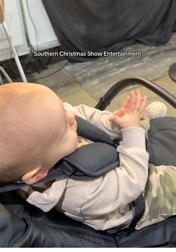 Axel looooved watching these sweet ladies clog before our girls danced this evening at the Southern Christmas Show! 🥹🥰 #southernchristmasshow #christmas #clog #dance