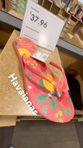 HAVAIANAS FLIP FLOPS DSW DESIGNER SHOES WAREHOUSE #havaianas #flipflops #dsw