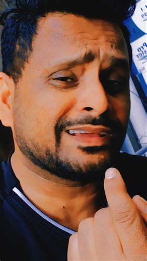 हम तुम्हे कितना प्यार करे👌🏻❤️ #bolleywoodsong #song #love #youtubeshorts #trending