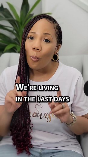 6.5K views · 458 reactions | Don't Be Deceived by What You See! #God #discernment #jesus #bible #fruit #holyspirit | Lanaya Preston | Facebook