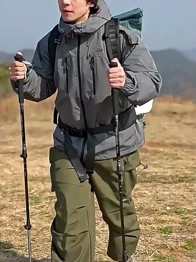 Light Yet Strong 3K Carbon Fiber Trekking Pole for Hiking