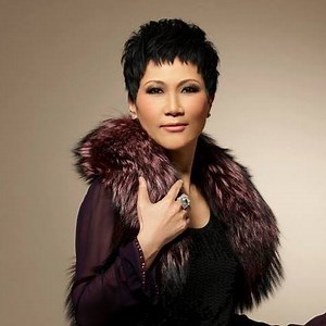 Elisa Chan - Bang Bang lyrics