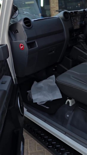 Bakkie 2 Beast - 4x4 Offroad Conversions on Reels