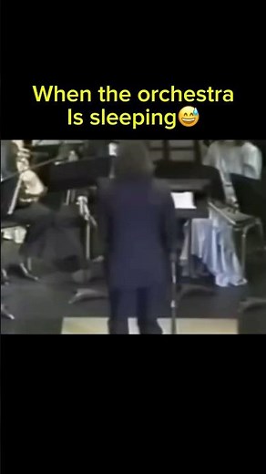 Conducting masterclass 😅 #orchestra #conductor