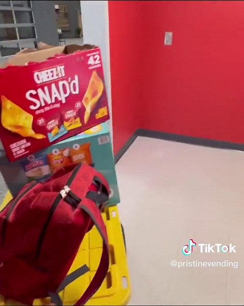 Free Snacks in Vending Machine for Lucky Someone!