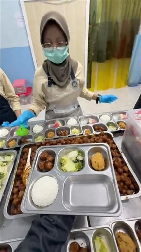 President Prabowo's Free Nutritious Meal Menu #mbg #food #shortvideo #prabowo