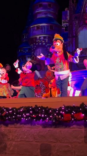Mickey’s Most Merriest Celebration Show from Mickey's Very Merry Christmas Party! 🎄✨❤️🎶 #mvmcp #mickeysverymerrychristmasparty #disneyholidays #disneyparks | Chip and Company