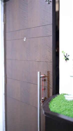 Srivalli Collection on Instagram: "Ela undi surprise gift🤩 #trending #srivallicollections #fashionstyle #onlineshopping #dailywear"