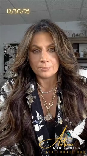 Amanda Grace on Instagram: "Candace Owens an Implosion🚨 The implosion that’s breaking the internet! arkofgrace.org"