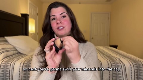 bareMinerals Original Loose Powder Foundation SPF 15, Clean Mineral Powder Face Makeup, Sheer-to-Full Coverage, Talc-Free, Non-Comedogenic, Vegan, Cruelty-Free & Dermatologist-Tested