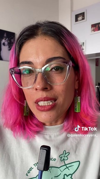 La periodista colombiana Darcy Queen utilizó en Twitter una IA para escribir en contra de China como aliada comercial de Colombia 🇨🇴. Te cuento cómo me di cuenta a partir de mi experiencia como profesora de escritura y cómo se nota cuando usas IA para escribir. #hacksdeestudio #aprenderaescribir #ortografía #redacción #tipsparaescribir