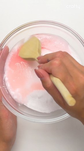 Have you started your Spring cleaning yet? 🧹 #craftyreels #cleaning #DIY #lifehacks #home #spring | Crafty