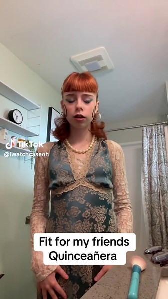 Stunning Mermaid Quinceañera Outfits for Friends