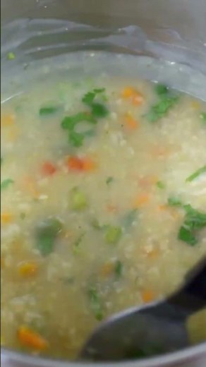 Haferflocken in Suppe