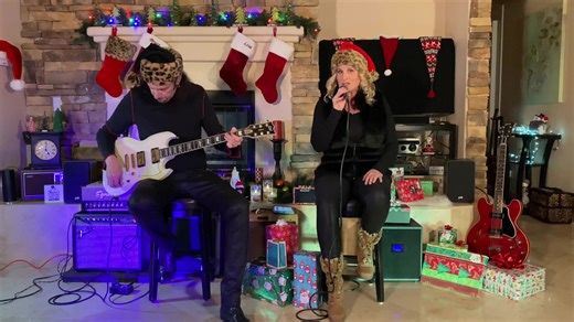 Our 2023 annual Xmas song is a bluesy rockin' version of "Merry Christmas Baby". This song has been covered by many of our favorite artists, such as Eric Clapton, Elvis Presley, Otis Redding, Tina Turner and more. I love that Lisa gets a chance to belt out the blues. It's a live performance, from our home, and we hope you enjoy it. Special thank you to Andrew Capra for adding his drumming for our backing track. Happy Holidays from Bruce and Lisa! | Bruce Kulick