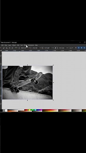 Apply a glitch effect to any image in Inkscape #tutorial #inkscape #design