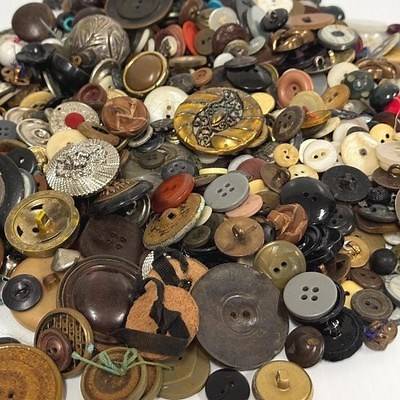 Large collection of Vintage buttons- 2 pounds | eBay