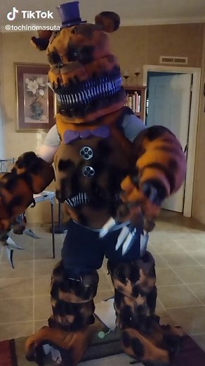 Nightmare Fredbear Cosplay: Spooky Fnaf Costume Fun!