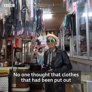 A lovely story from Taiwan, the owners of a laundry shop have become online stars after they started modelling clothes left behind in their shop! 👕👚💜 Video: BBC World Service | Age UK