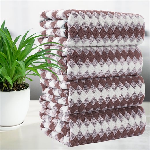 Smuge 4 Pack Bath Towels Extra Large 35"x 70"Highly Absorbent Quick Dry Bath Towels Oversized Microfiber Bath Sheets Soft Luxurious Towels for Bathroom Kitchen Spa Hotel Gym (Light Coffee)