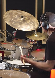 Virgil Donati demonstrates dotted eighth-note permutations and how to orchestrate them around the kit 😮 This excerpt is from his Drum Channel course "Rhythmic Facility: Dotted Eighth Notes". Watch now 👉 https://drmch.nl/3zNIxjX | Drum Channel