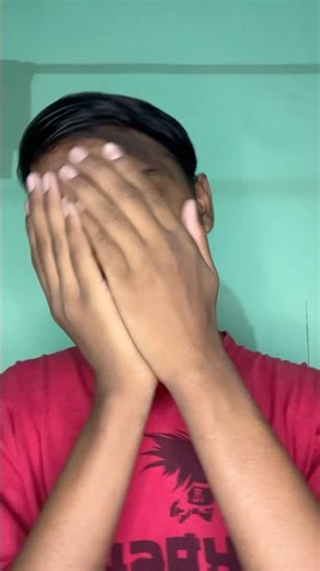 Introducing the "VitaWear SmartBand," a next-generation wearable gadget P🎉