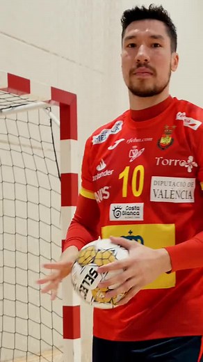 Handball ASMR: Satisfying Sounds for Relaxation