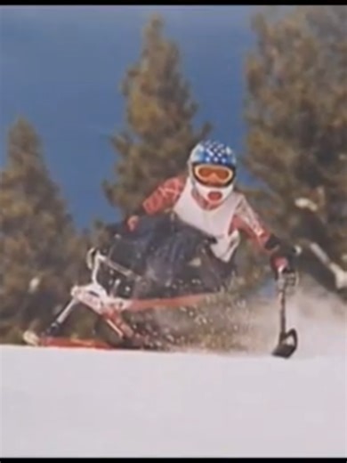 As the world turns its attention to the Winter Paralympics, we’re taking a moment to celebrate the people who have helped shape adaptive snow sports. One of those pioneers is Colorado Snowsports Hall of Fame member Sarah Will. Though she is no longer competing, Sarah’s groundbreaking achievements and dedication to the sport continue to inspire new generations of adaptive athletes on snow. Sarah moved to Aspen in 1987, but after only three months, she suffered a tragic ski accident that left her 