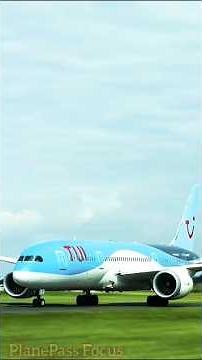 Insane Takeoff! TUI Boeing Lifts Off Like a Rocket 🚀✈️