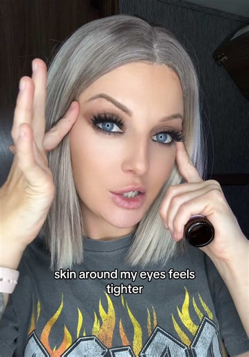 I’ve been using the Argireline   Matrixyl   Hyaluronic Acid Serum from Skin Deva and it’s seriously changed my skin ✨ My face feels tighter, smoother, and so hydrated. The real game-changer? Every time I do my makeup, I notice my concealer sits perfectly — no creasing, no settling into fine lines, because I don’t even have them anymore 🙌🏼 Argireline and Matrixyl are such a power duo for smoothing expression lines, and the hyaluronic acid keeps everything plump and fresh 💧 If you want that lif